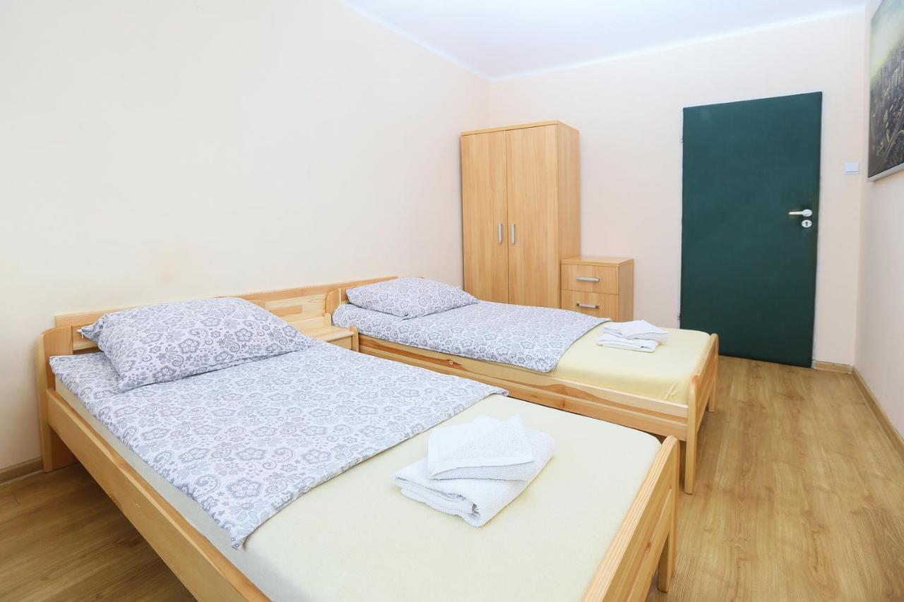 Pokoje Goscinne Częstochowa Exteriör bild